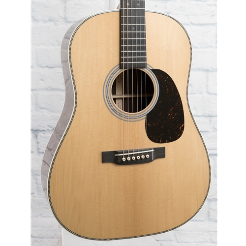 MARTIN CUSTOM SHOP HD-28VS 12 FRET GUITAR