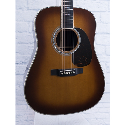 MARTIN USED D-41 SUNBURST