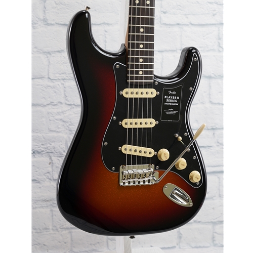 FENDER LIMITED EDITION PLAYER II STRATOCASTER- SPARKLE 3 COLOR SUNBURST